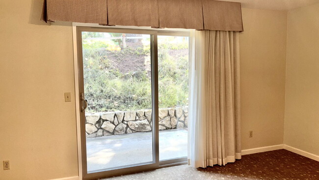 Building Photo - Scenic and Serene Rentals in Ramona