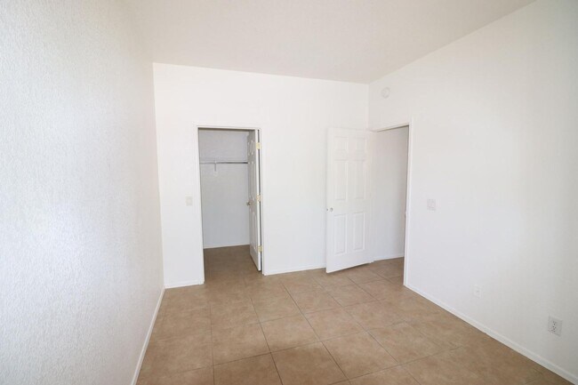 Building Photo - 3 Bedroom in Vail