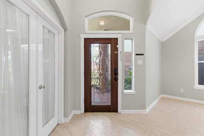 Building Photo - 7215 Bristol Ridge Dr