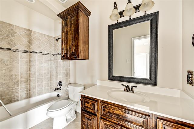 Building Photo - 796 Ruffian Way