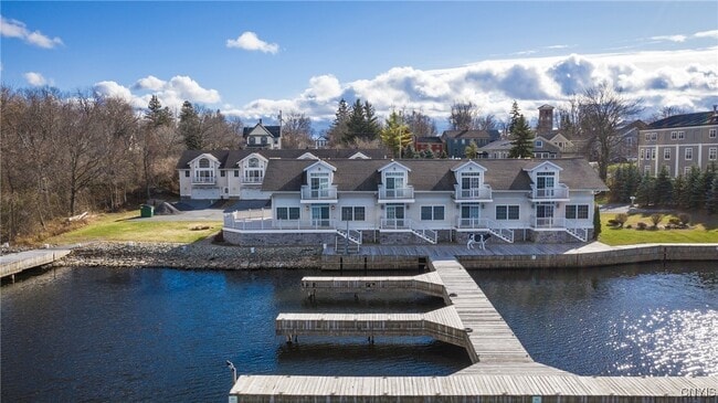 Building Photo - 207 General Smith Dr