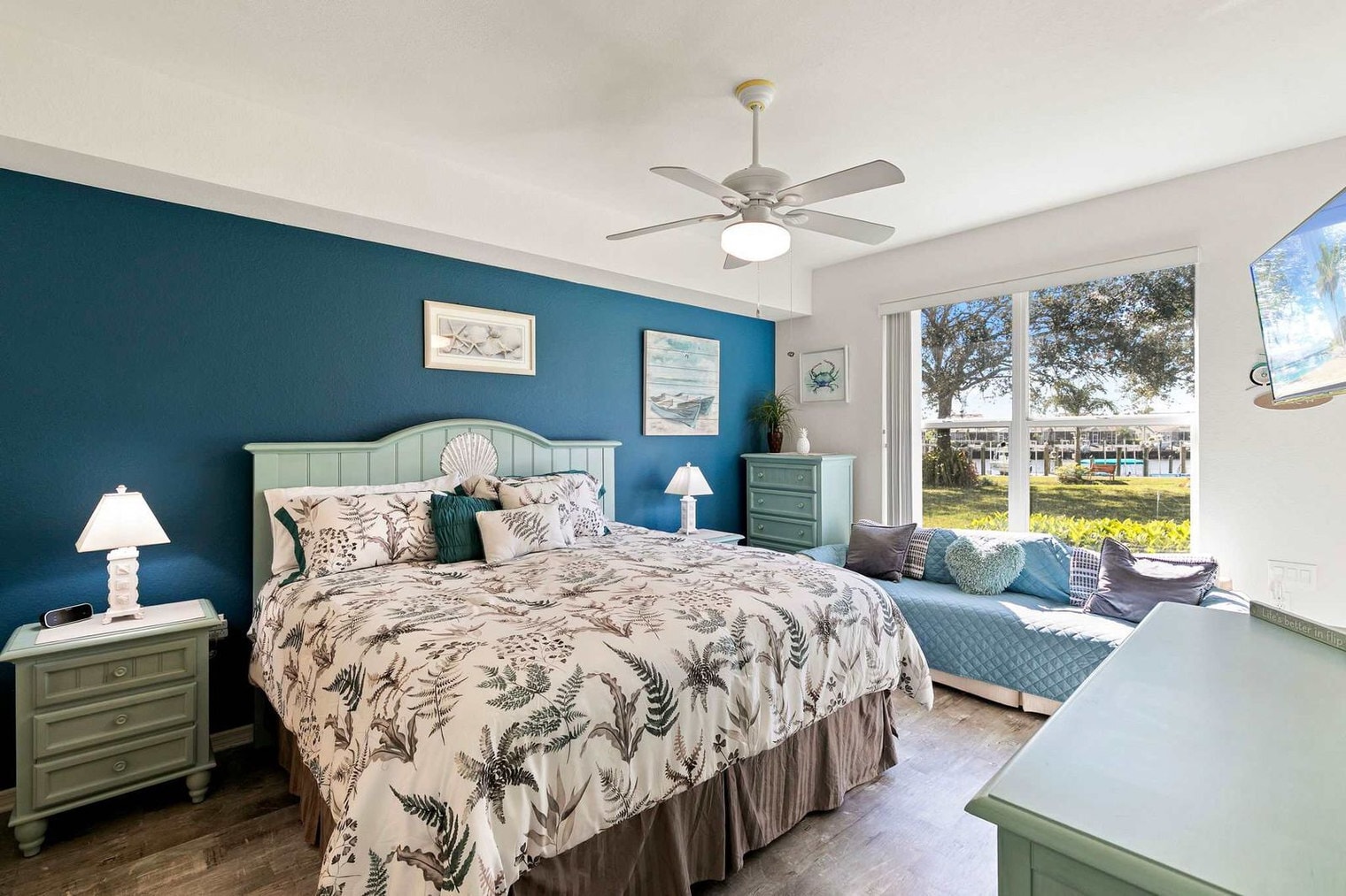 Building Photo - 285 Cays Dr