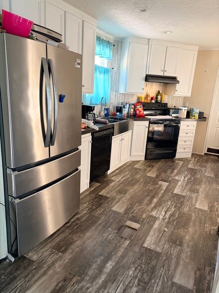 Building Photo - 8862 John Hamm Rd