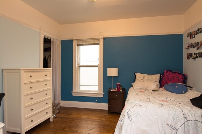 Building Photo - 1024 Foster St