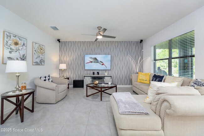 Building Photo - 843 Remington Green Dr SE