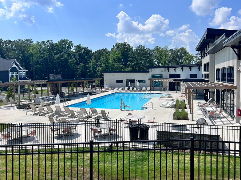 Building Photo - 876 Cassa Clubhouse Way