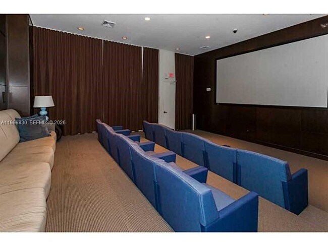 Building Photo - 2775 NE 187th St