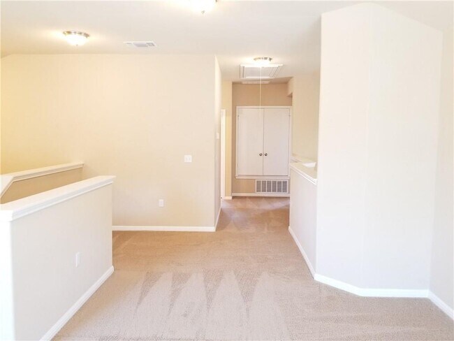 Building Photo - 1448 Brooks Way