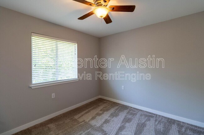 Building Photo - 1138 Emmitt Run