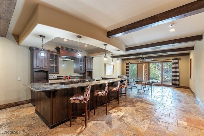 Building Photo - 15 Vía Lido