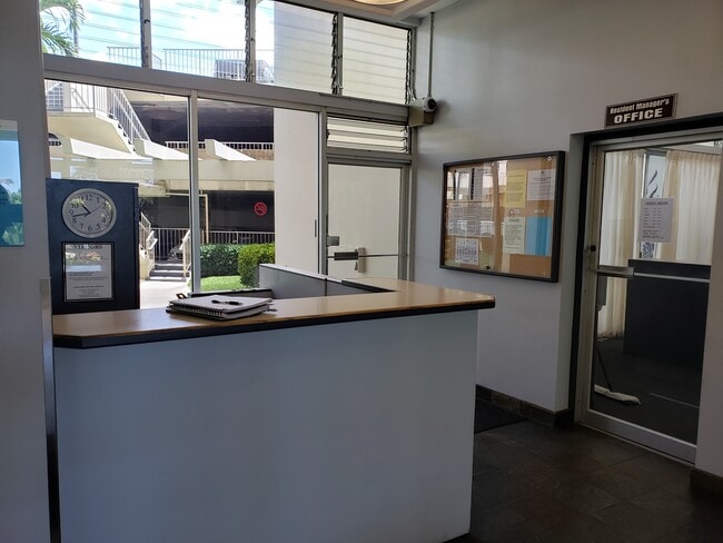 Res Mgr office - Security - 98-402 Koauka Loop