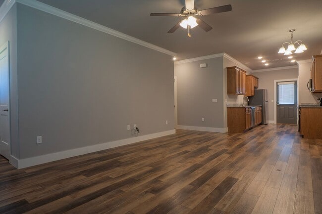 Building Photo - 1733 Booker Cir