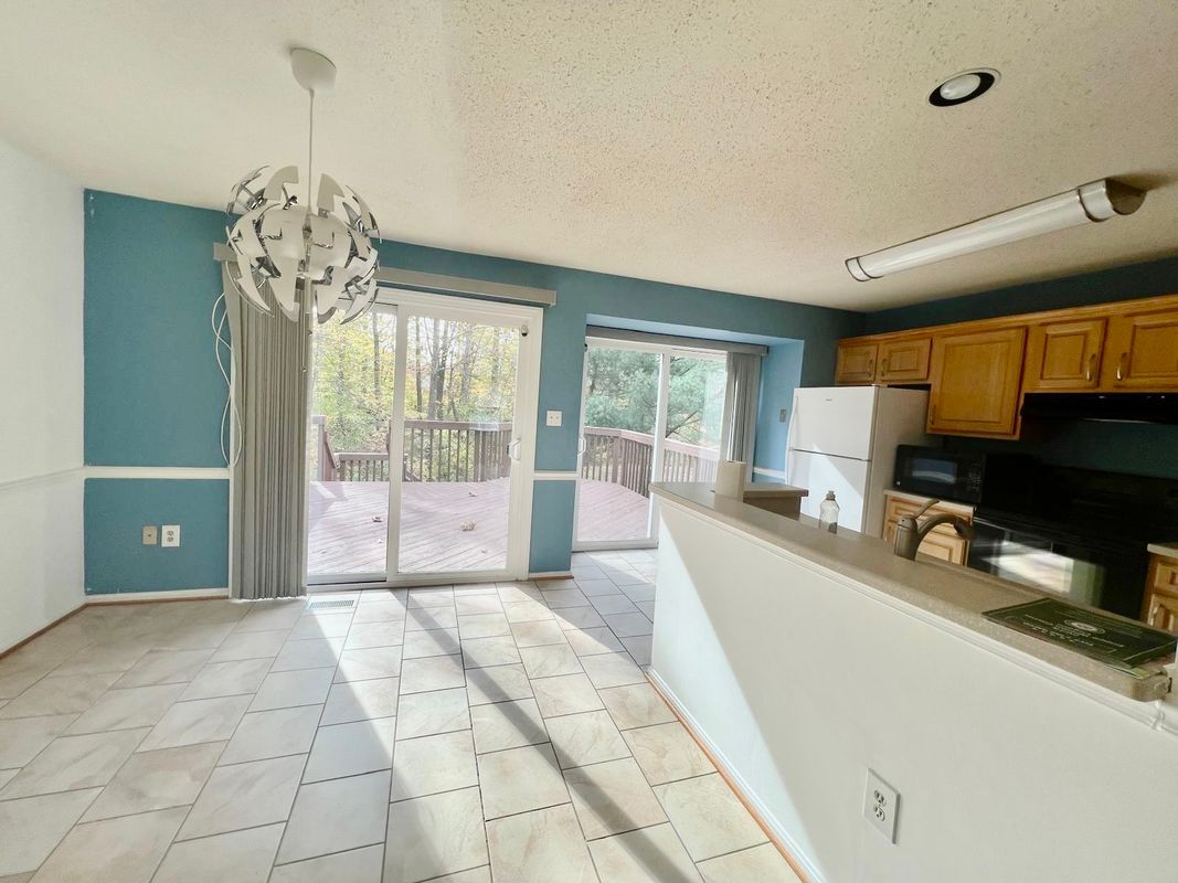 Building Photo - 11570 Hill Meade Ln