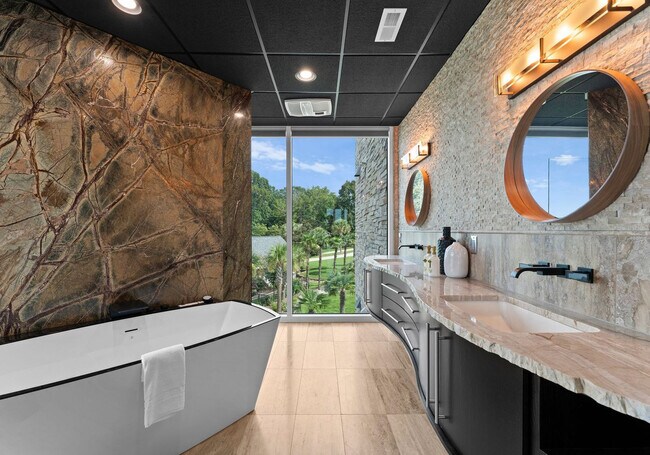 Building Photo - 8776 Harbor Cir