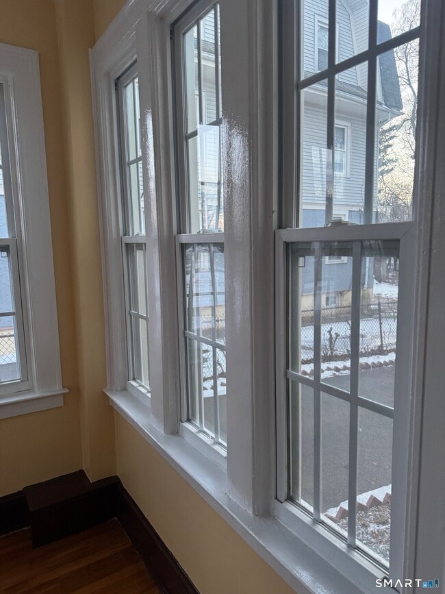 Building Photo - 587 Blue Hills Ave