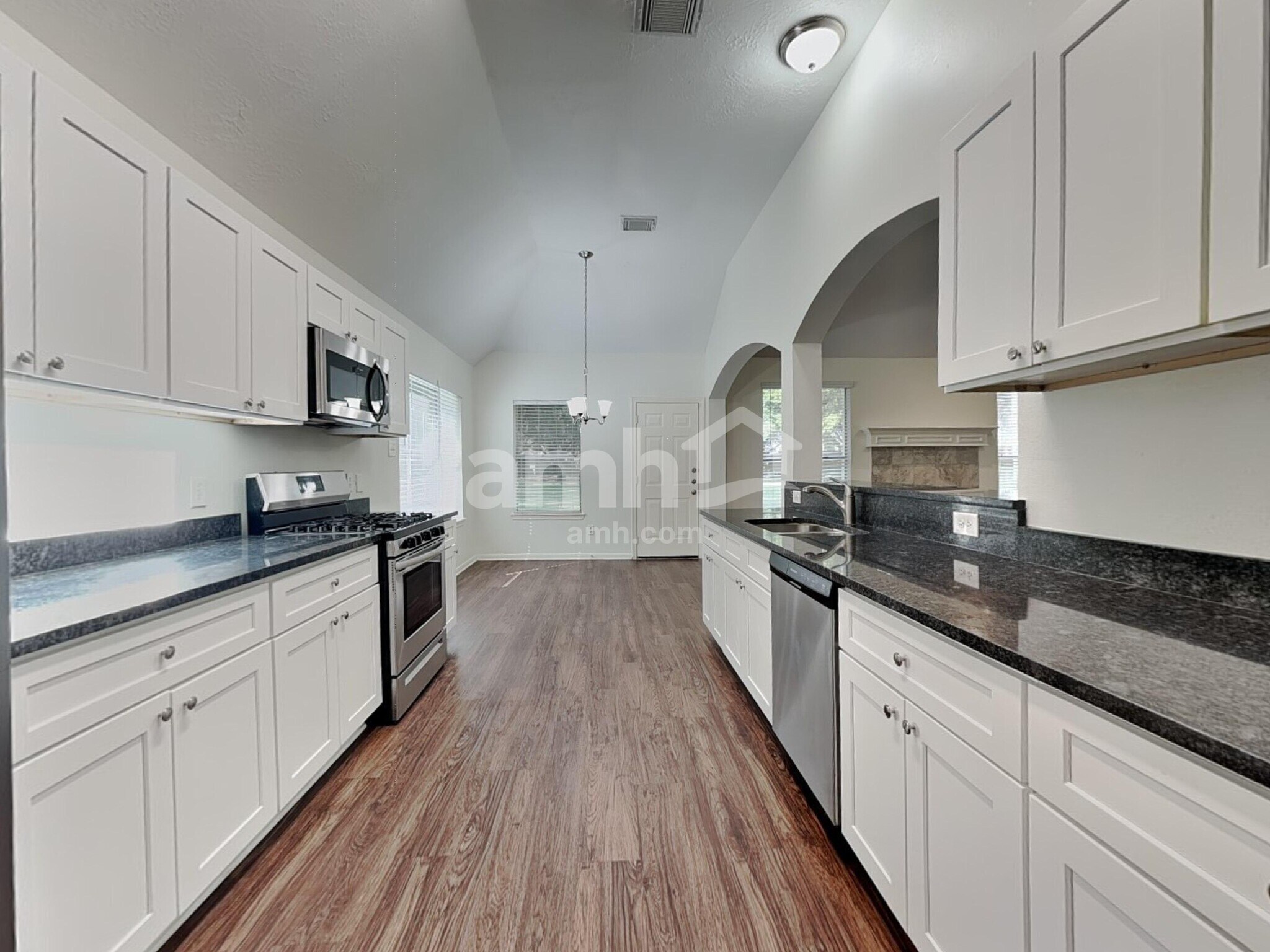 Building Photo - 12527 Avery Vale Ln