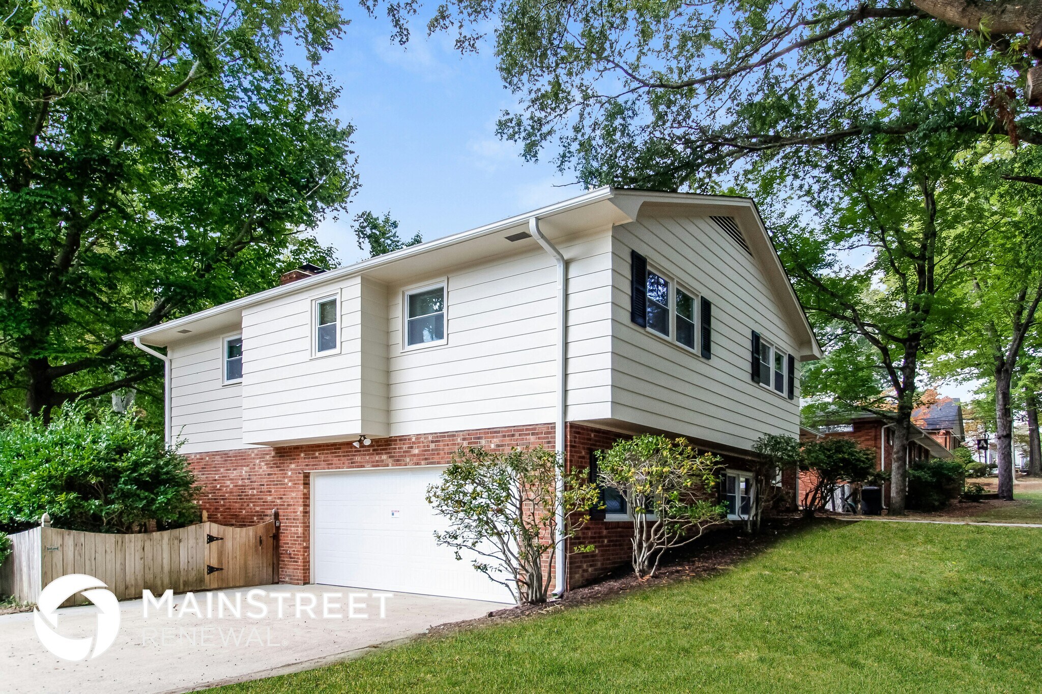 Building Photo - 501 Florham Dr