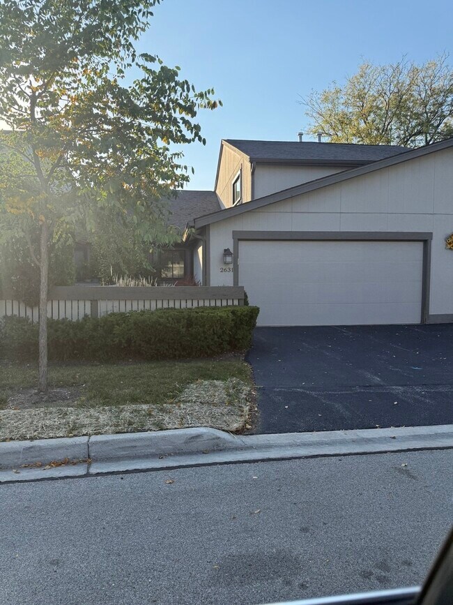 Primary Photo - 2631 Smith St