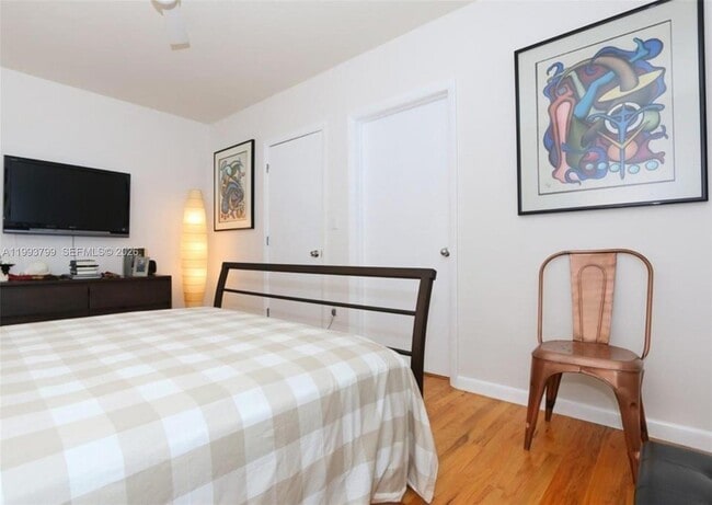 Building Photo - 1018 Meridian Ave