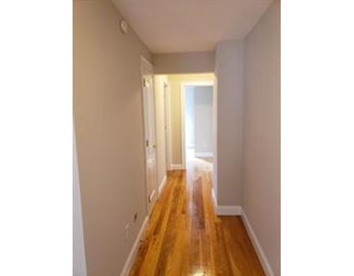 Building Photo - 22 Lyman Ave