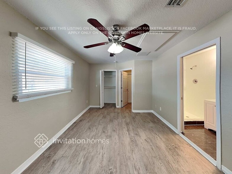 Building Photo - 1410 Stonehaven Way