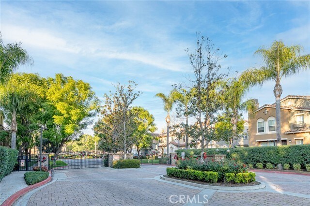 Building Photo - 6371 Estrela Ln