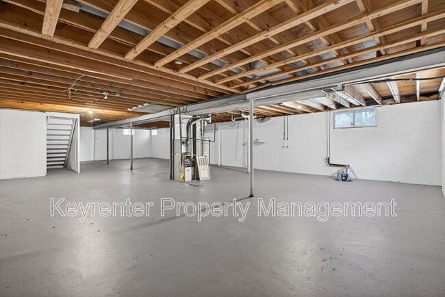 Building Photo - 12117 Castilon Ave