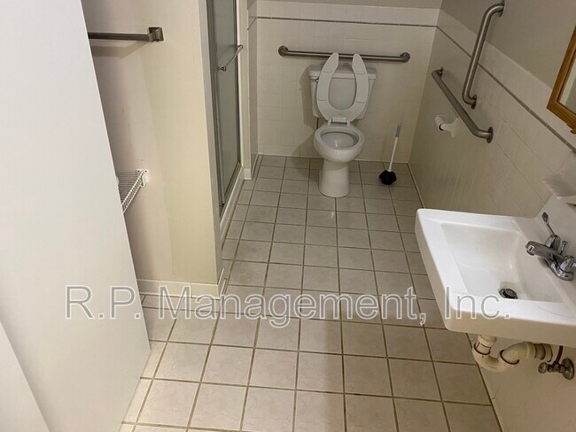 Building Photo - 4626 Linnea Ln