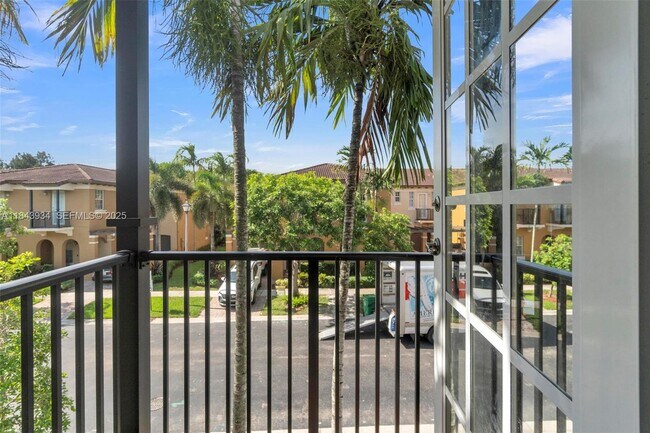 Building Photo - 8612 Buckskin Manor