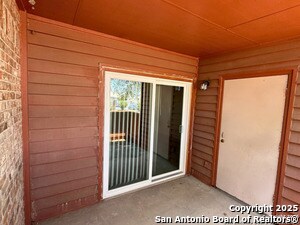 Building Photo - 13018 Heimer Rd