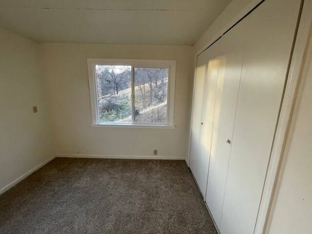 Building Photo - 44677 Rd 415