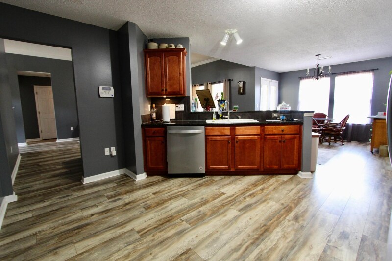 Building Photo - 2173 Hagood Loop