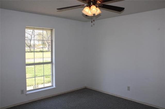 Building Photo - 701 SW 1st St