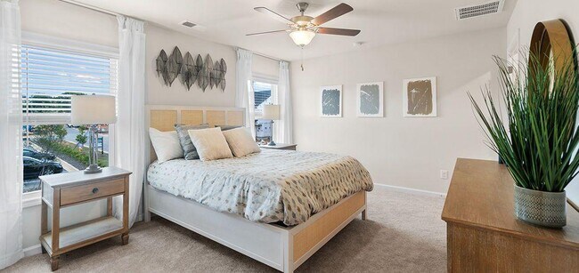 Building Photo - 3750 Yorkshire Pl