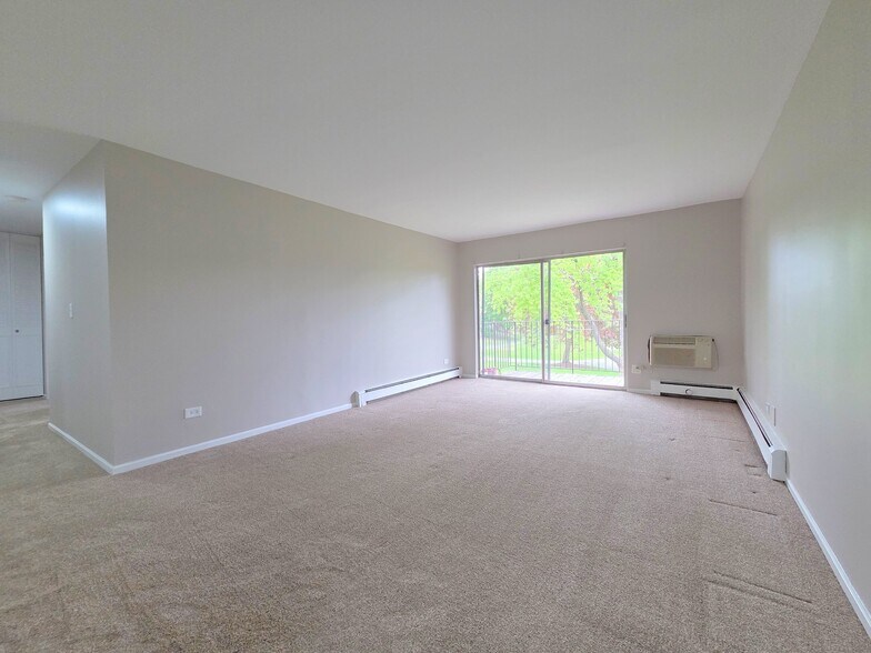 Building Photo - 1473 N Winslowe Dr