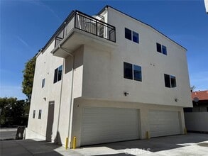 Building Photo - 11602 Valley View Ave