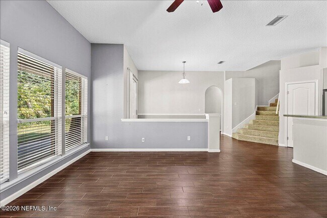 Building Photo - 8871 Canopy Oaks Dr