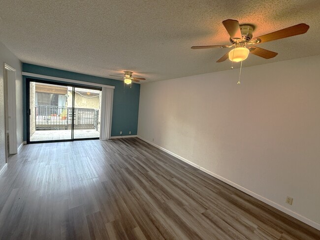 Building Photo - 1420 Sherman Ave