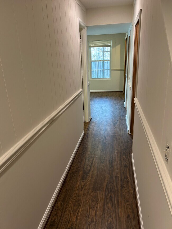 4 basement c - 5860 Wood Flower Ct