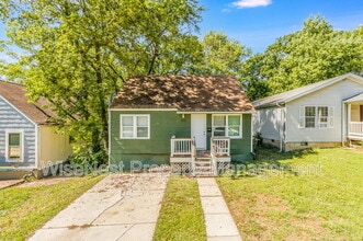 Building Photo - 5760 College Ave