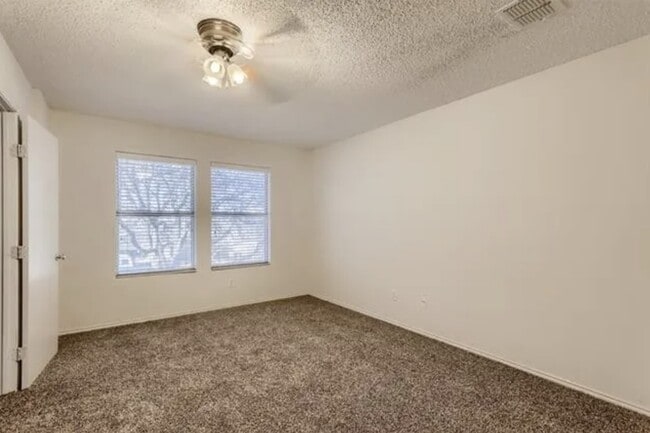 Building Photo - 2521 Brinlee Branch Ln