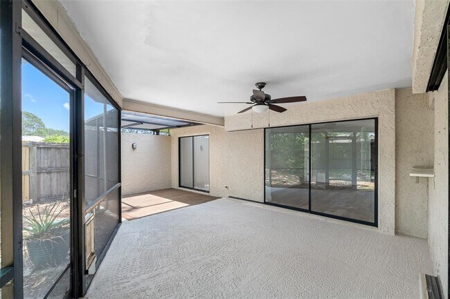 Building Photo - 3601 Fairway Forest Cir
