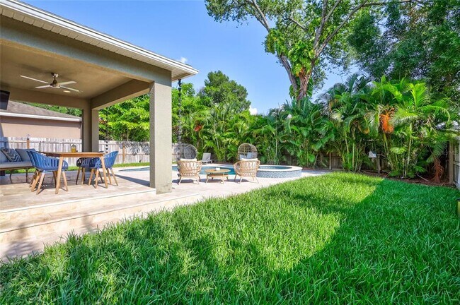 Building Photo - 3412 W Cass St