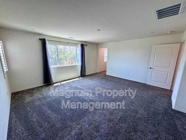 Building Photo - 29357 Caravel Dr