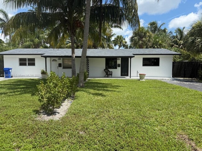 Primary Photo - 2927 SW 19th St