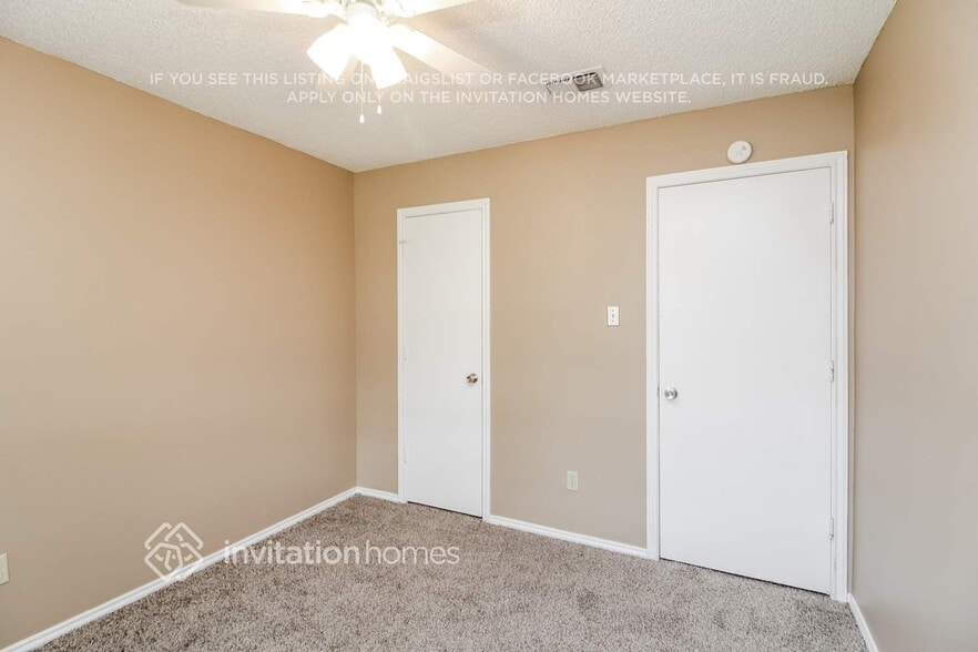 Building Photo - 2127 Chapel Downs Dr