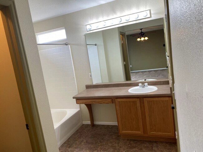 Building Photo - 19312 E 58th Pl