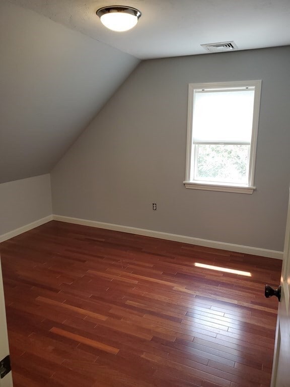 Building Photo - 112 Front St