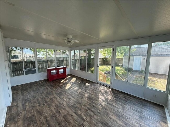 Building Photo - 73 Gillis Rd