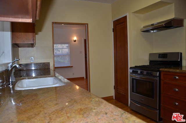 Building Photo - 3114 6th St